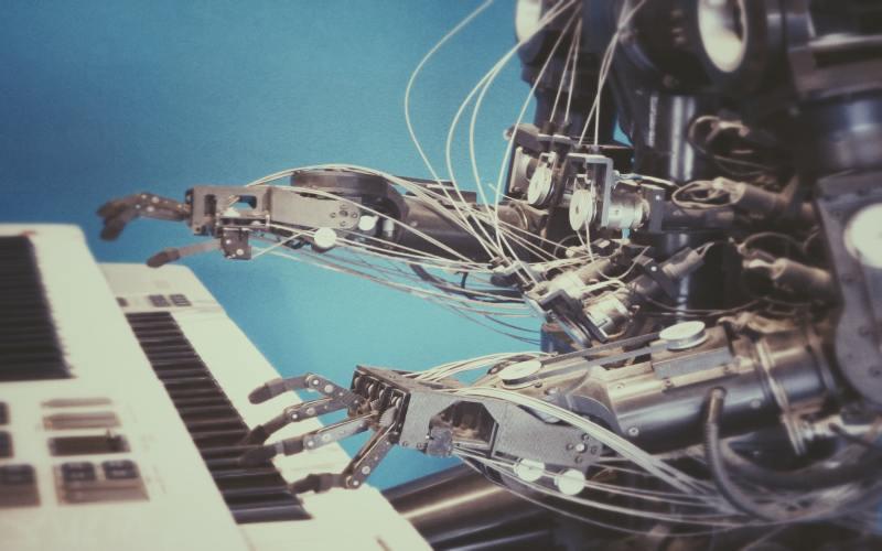 Robot Piano